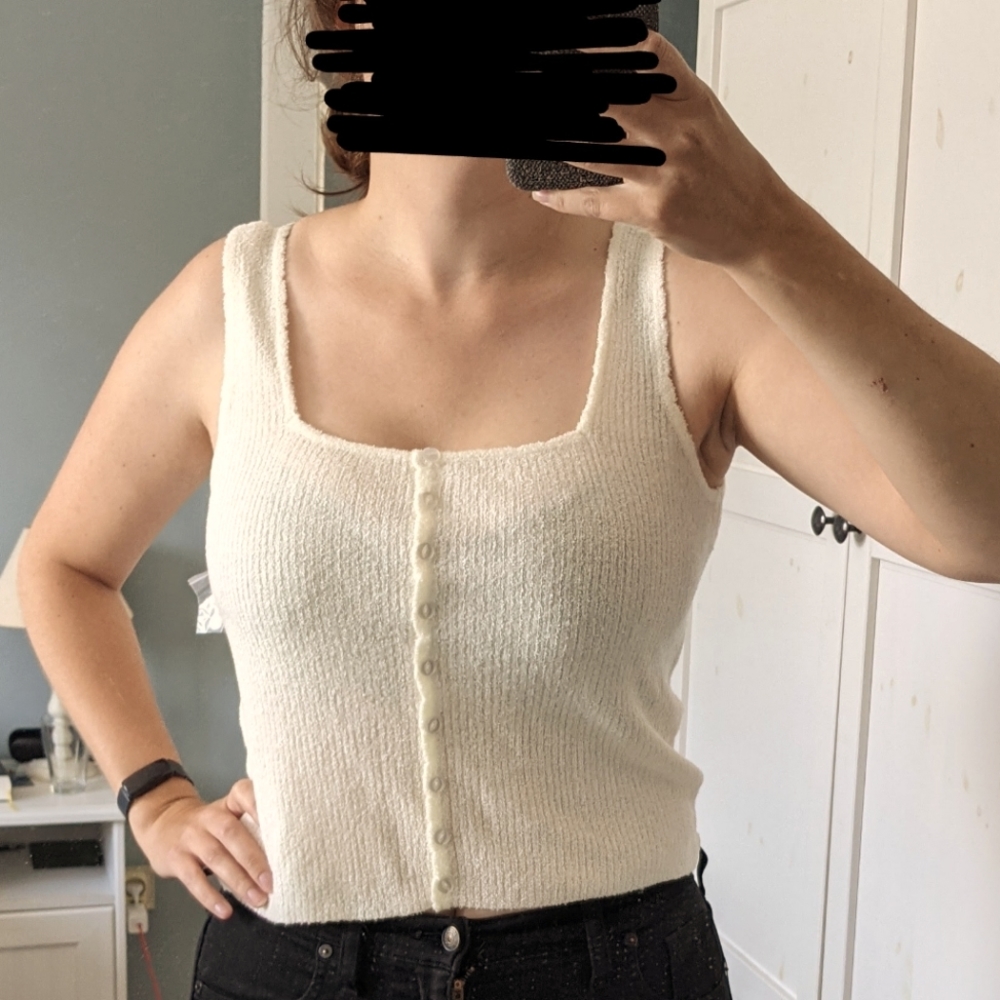 White crop top